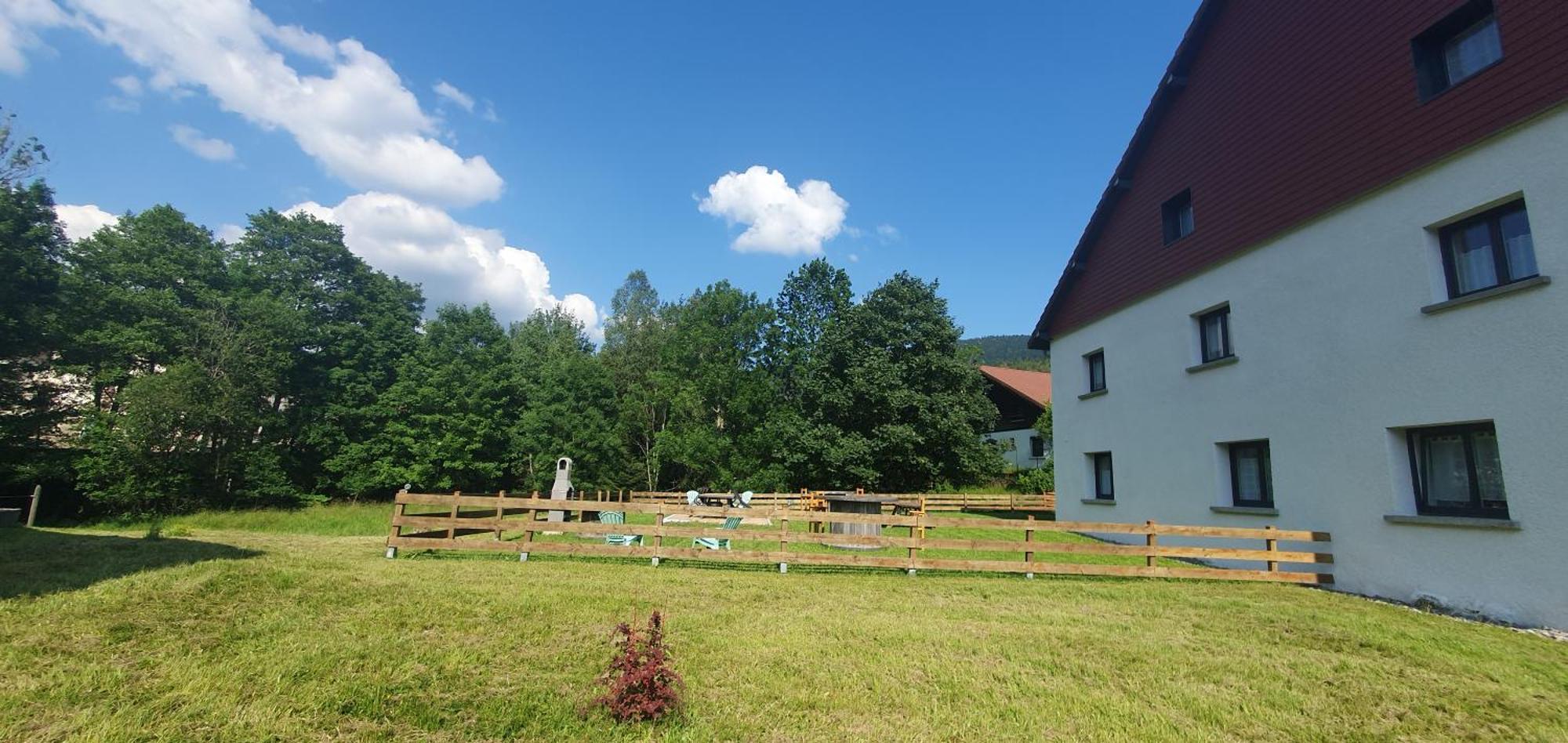 Appart Le Cerf 4 Etoiles 74M2 Cornimont Eksteriør billede