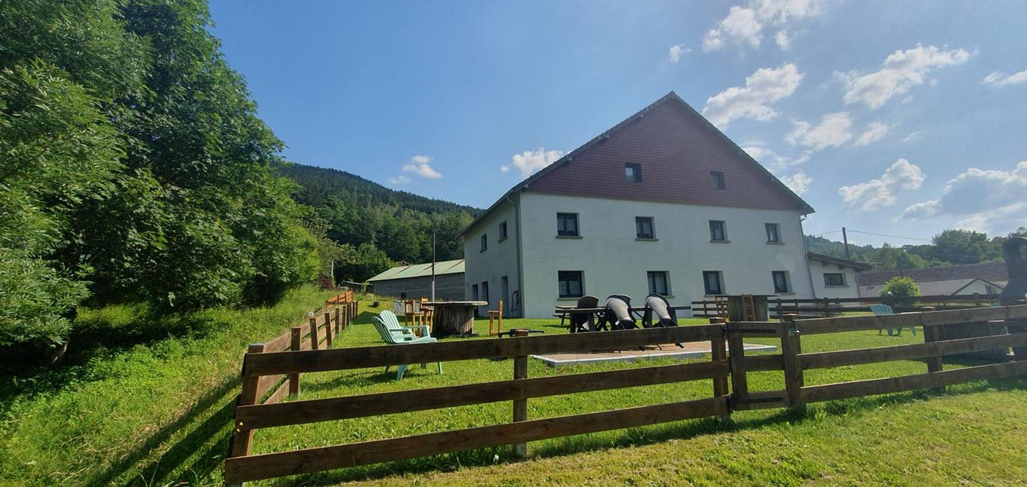 Appart Le Cerf 4 Etoiles 74M2 Cornimont Eksteriør billede